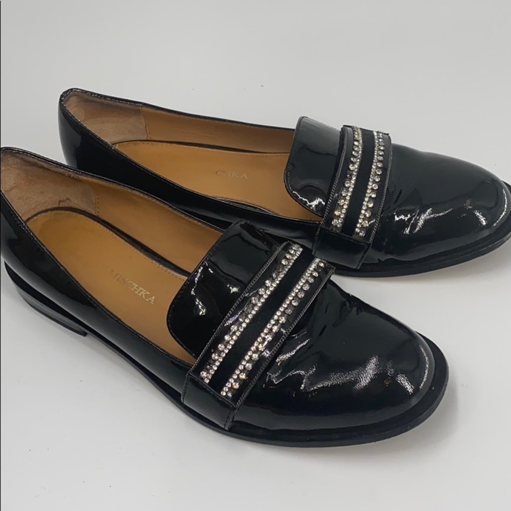 Badgley Mischka patent leather loafers size 6
